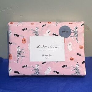 London Kaye Pink Halloween Spooktacular 3 Piece Twin Sheet Set